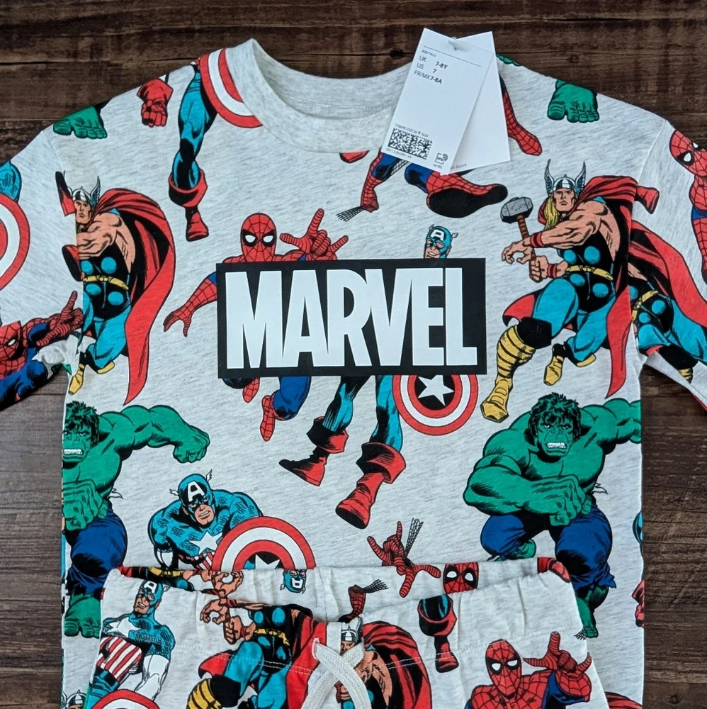 NWT H&M Marvel 2-Piece Set